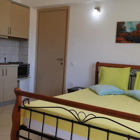Heaven 3* Sarandë