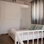 Heaven Hotel 3*
